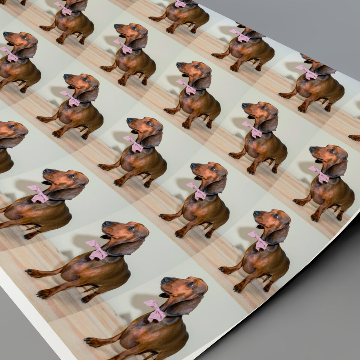 Gifting paper - selfie <br><em>Medium tiled image</em> - Image 3